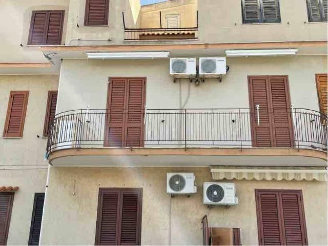 Appartamento in vendita a Belvedere, Falcone