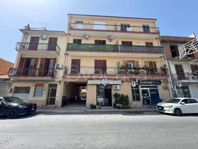 Appartamento in vendita a Belvedere, Falcone