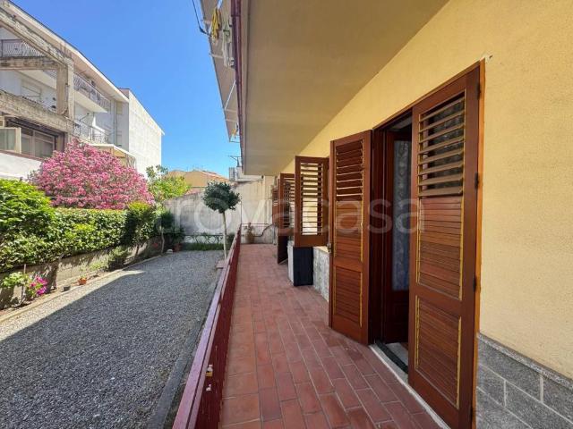 Appartamento in vendita a Belvedere, Falcone