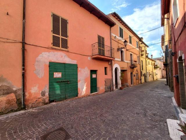 Appartamento in vendita a Faleria, Lazio