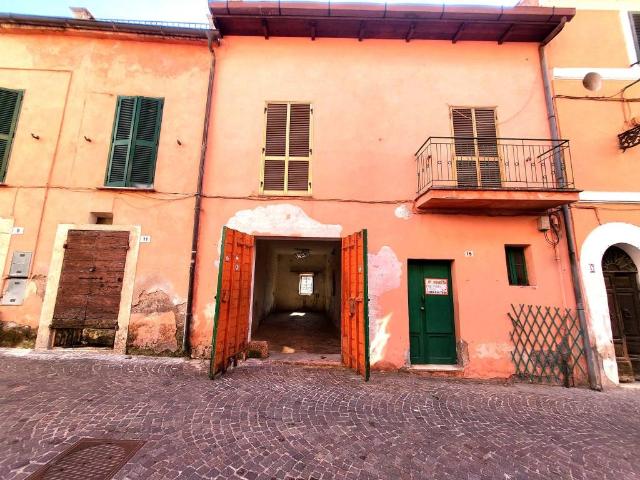 Appartamento in vendita a Faleria, Lazio