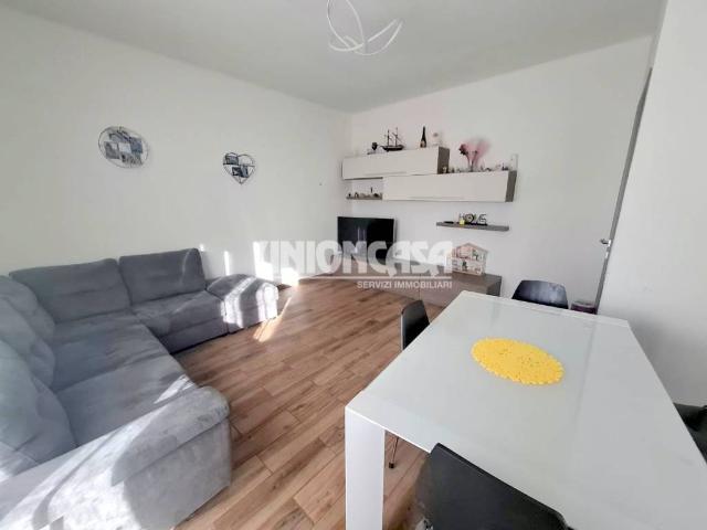 Appartamento in vendita a Camnago Faloppio, Lombardia