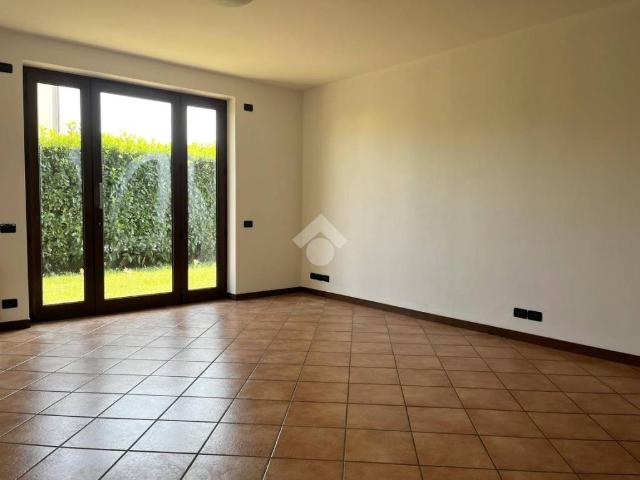 Appartamento in vendita a Bernasca, Camnago Faloppia