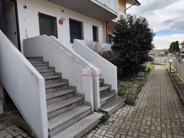 Appartamento in vendita a Torrette, Marche