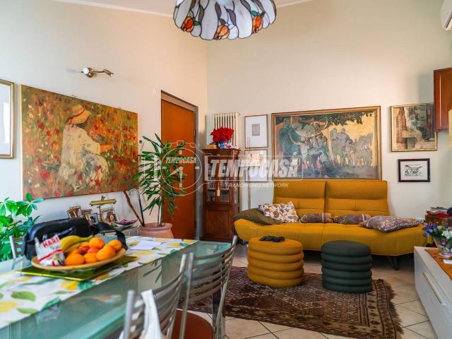 Appartamento in vendita a Centro storico, Marche