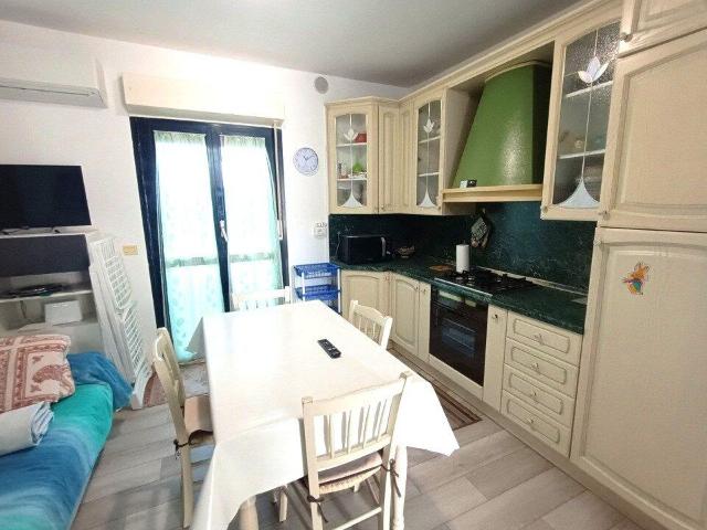 Appartamento in vendita a Baia Metauro, Marche