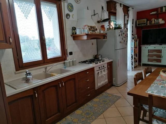 Appartamento in vendita a Sant'Egidio, Marche
