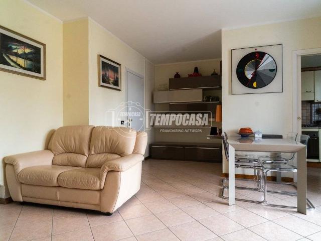 Appartamento in vendita a Zavarise, Marche