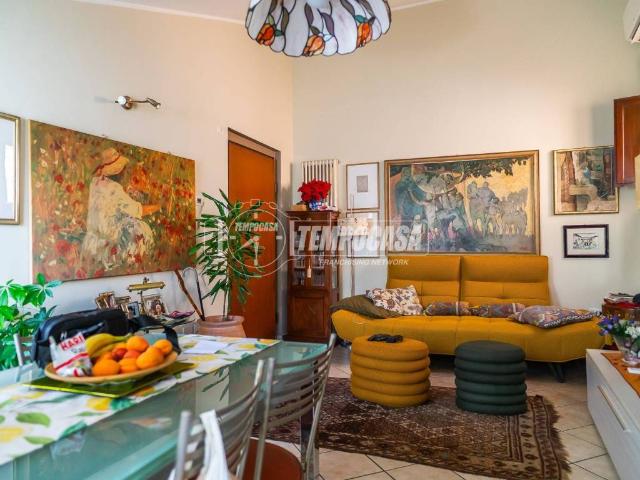 Appartamento in vendita a Centro storico, Marche