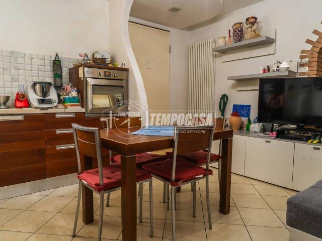 Appartamento in vendita a Gimarra, Marche