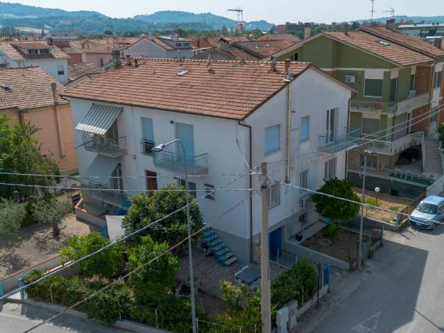 Appartamento in vendita a Rosciano, Marche
