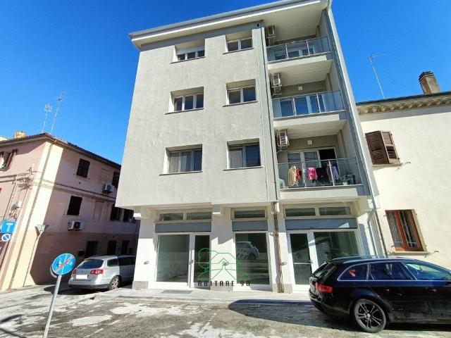 Appartamento in vendita a Zavarise, Marche