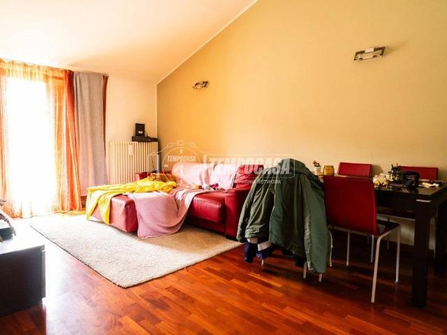 Appartamento in vendita a Fenile, Marche