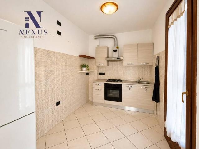 Appartamento in vendita a Bellocchi, Fano