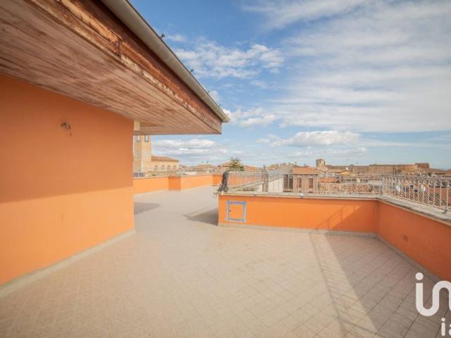 Appartamento in vendita a Centro storico, Fano