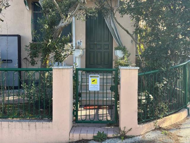 Appartamento in vendita a Villa Giulia, Marche