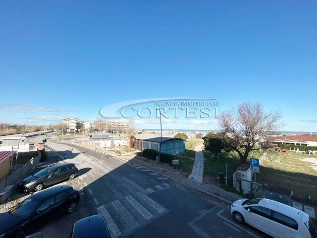 Appartamento in vendita a Fano, Pesaro E Urbino