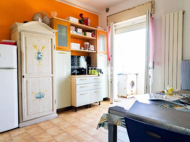 Appartamento in vendita a Gimarra, Marche