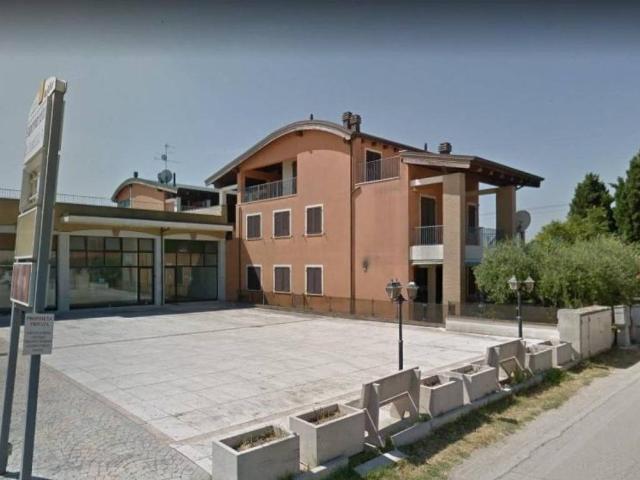 Appartamento in vendita a Carrara, Marche