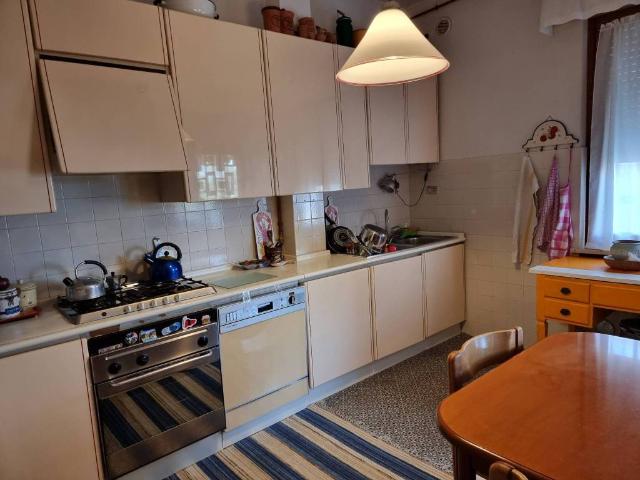 Appartamento in vendita a Vallato, Fano