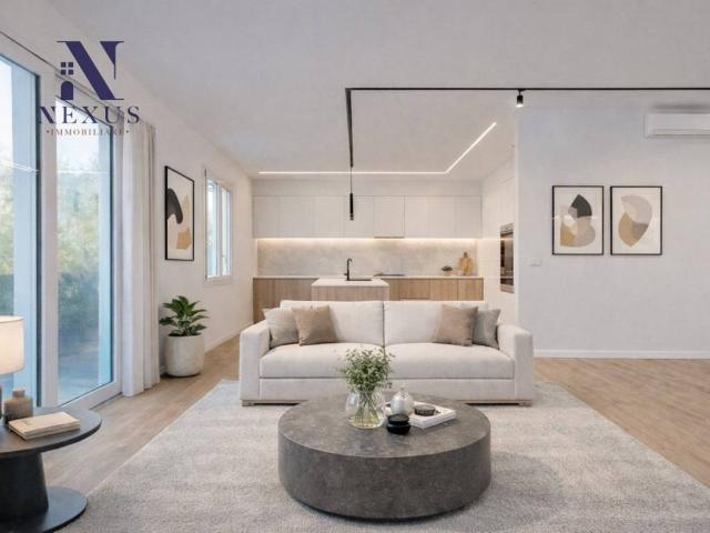 Appartamento in vendita a Carrara, Marche