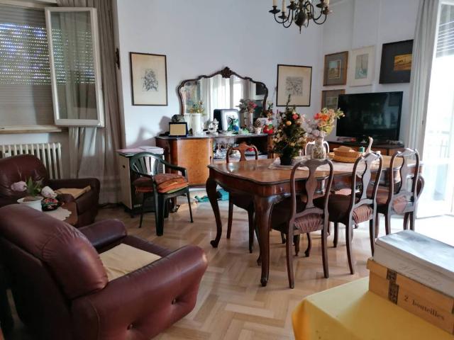 Appartamento in vendita a Marche, Pesaro E Urbino