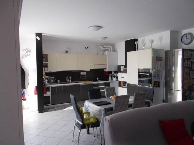 Appartamento in vendita a Fara Gera D'adda, Lombardia