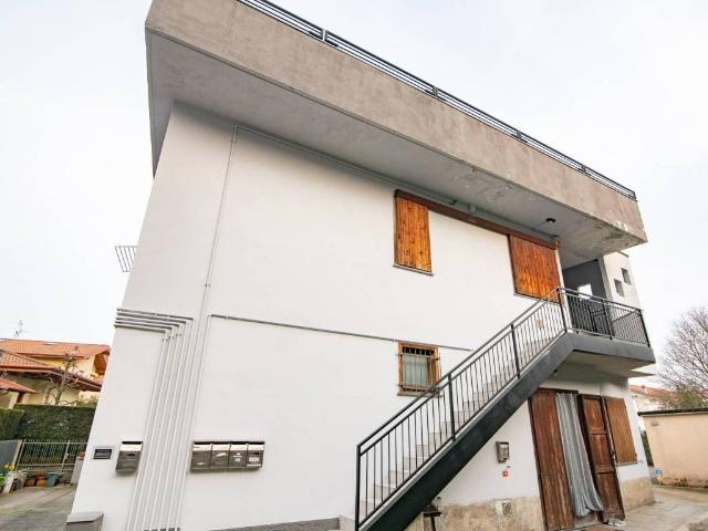 Appartamento in vendita a Fara Gera D'adda, Lombardia