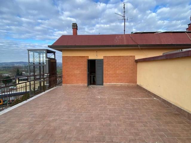Appartamento in vendita a Fara Sabina, Lazio