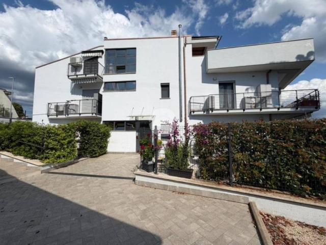 Appartamento in vendita a Fara Sabina, Lazio