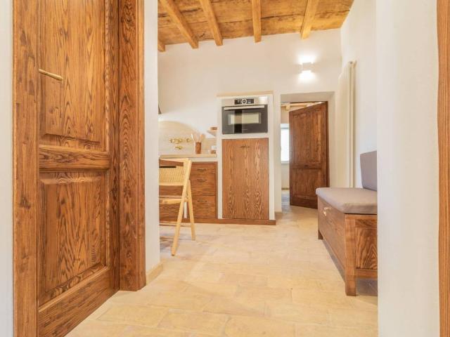 Appartamento in vendita a Farnese, Viterbo