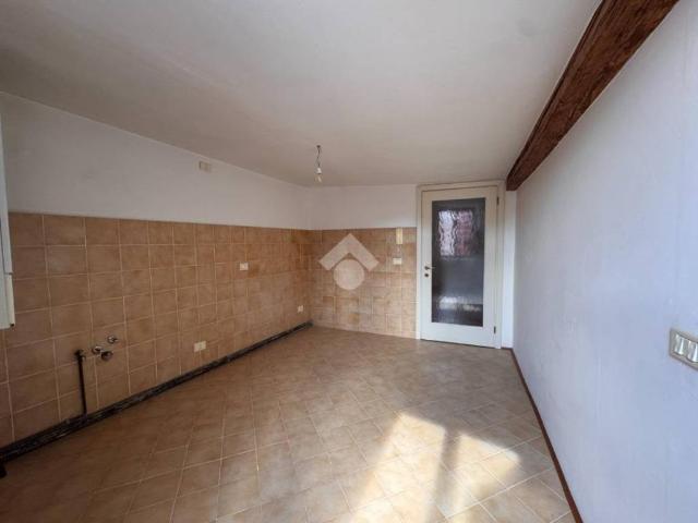 Appartamento in vendita a Feltre, Veneto