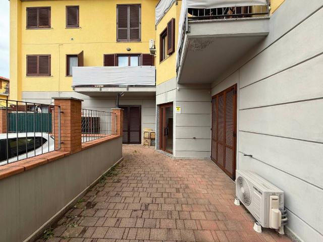 Appartamento in vendita a Fenegrò, Lombardia