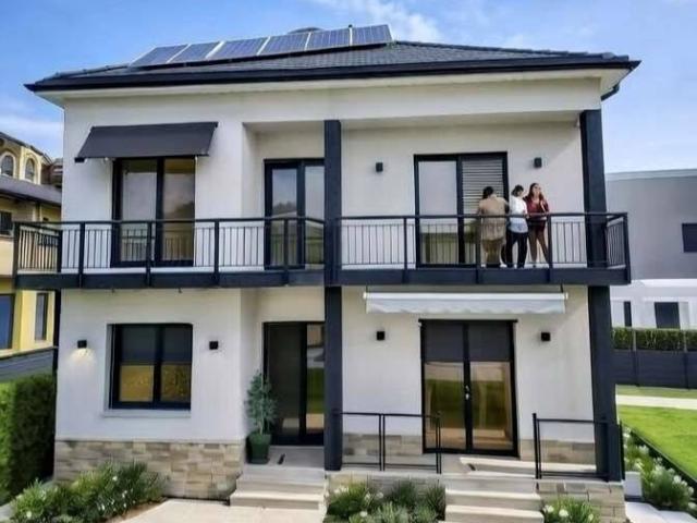 Appartamento in vendita a Fenegrò, Lombardia