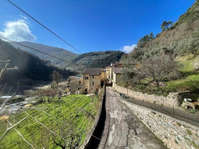 Appartamento in vendita a Precetto, Ferentillo