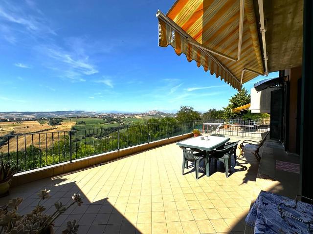 Appartamento in vendita a Fosse, Marche