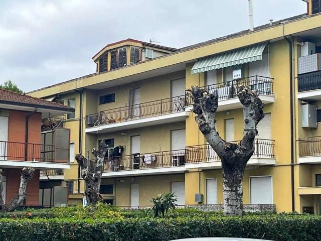 Appartamento in vendita a Casabianca, Marche