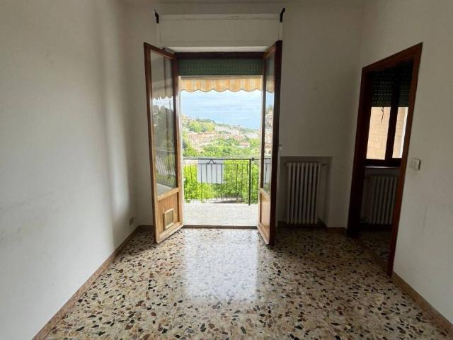 Appartamento in vendita a Tirassegno, Marche