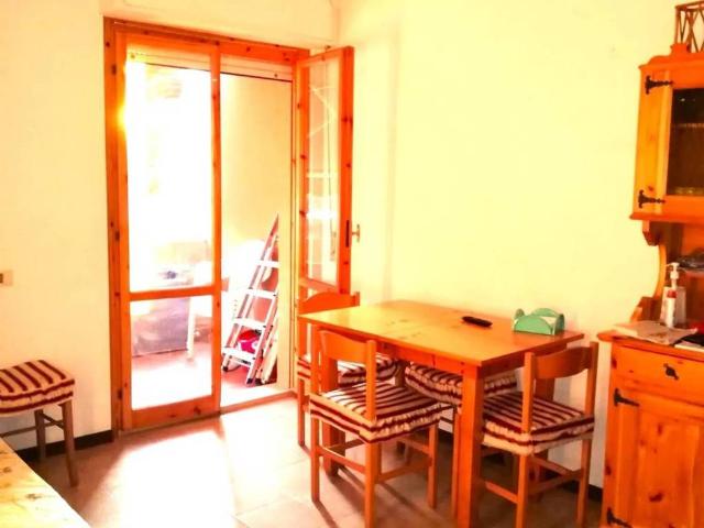 Appartamento in vendita a Casabianca, Marche