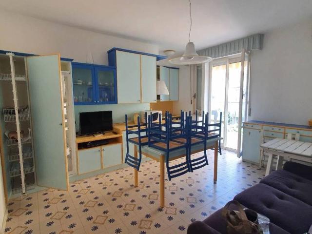 Appartamento in vendita a Casabianca, Marche