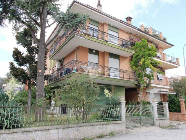 Appartamento in vendita a San Michele, Marche