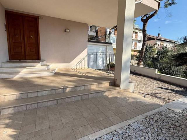 Appartamento in vendita a Santa Petronilla, Marche