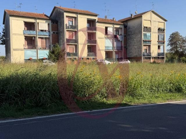 Appartamento in vendita a Ferno, Varese