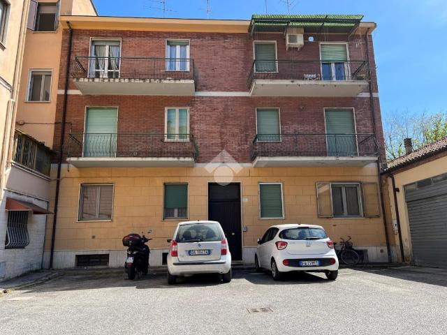 Appartamento in vendita a Centro cittadino, Ferrara