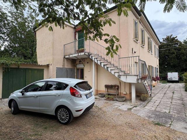 Appartamento in vendita a Ferrara, Reggio Emilia