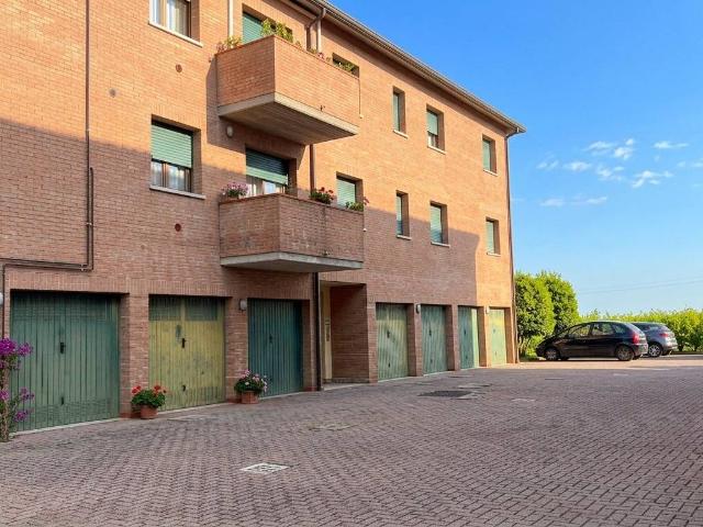 Appartamento in vendita a Ferrara, Reggio Emilia