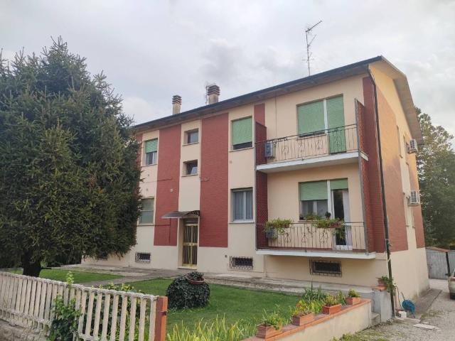 Appartamento in vendita a Ferrara, Reggio Emilia