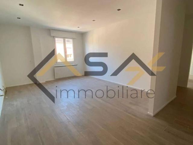 Appartamento in vendita a Centro cittadino, Ferrara
