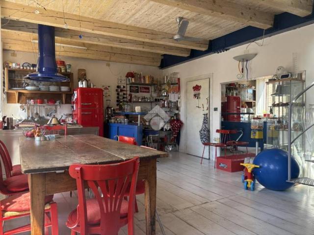 Appartamento in vendita a Centro cittadino, Ferrara