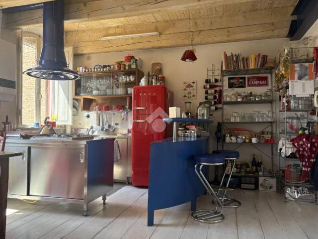 Appartamento in vendita a Centro cittadino, Ferrara